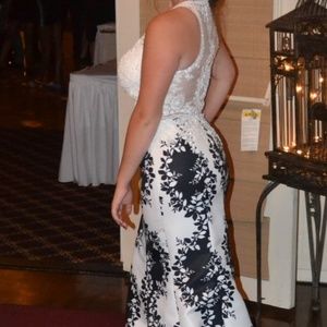 Gorgeous 2 piece Prom/Formal Gown